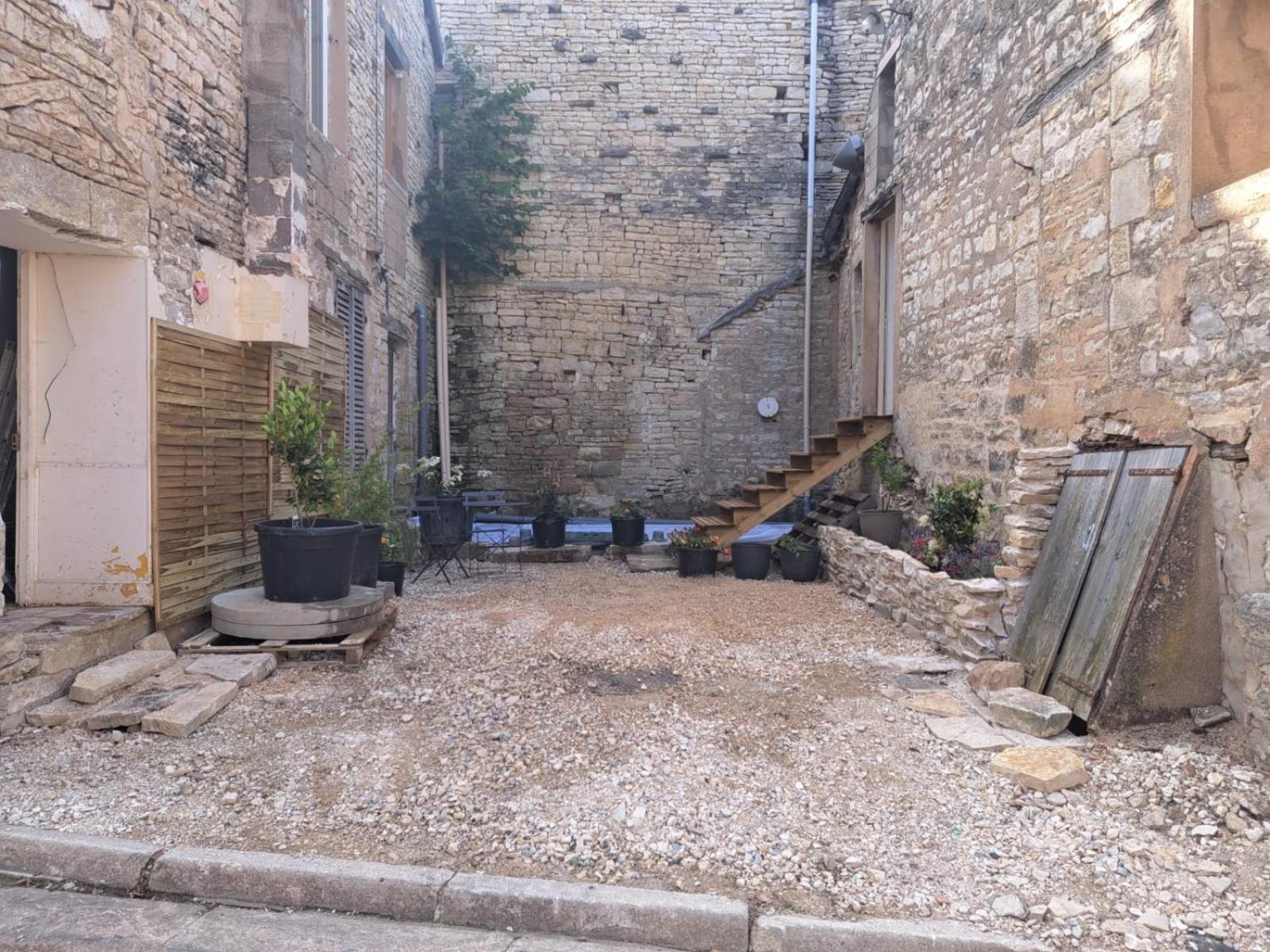 Le Logis Sereinite Annay-sur-Serein Exterior photo